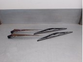 Recambio de brazo limpia delantero derecho para isuzu trooper 2.8 turbodiesel referencia OEM IAM 4JB1 DERECHO E IZQUIERDO 