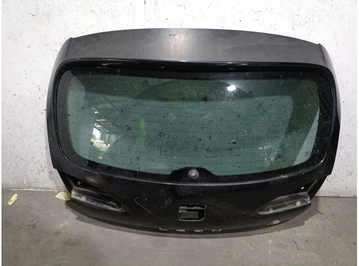 Recambio de porton trasero para seat leon (1p1) 2.0 tdi referencia OEM IAM 1P0827024 1P0827024 
