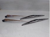 Recambio de brazo limpia delantero derecho para isuzu trooper 2.8 turbodiesel referencia OEM IAM 4JB1 DERECHO E IZQUIERDO 