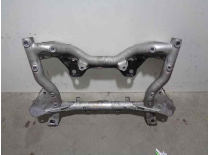 Recambio de puente delantero para mercedes-benz clase c (w204) berlina 2.2 cdi cat referencia OEM IAM CUNA MOTOR CESTA 20