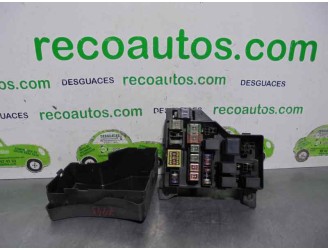 Recambio de caja reles / fusibles para mitsubishi carisma berlina 5 (da0) 1.8 gdi cat referencia OEM IAM MR318747 