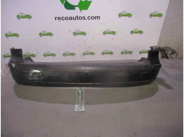 Recambio de paragolpes trasero para saab 9-5 familiar 2.2 tid cat referencia OEM IAM NEGRO 5 PUERTAS