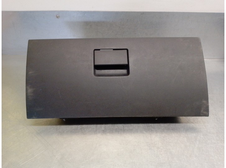 Recambio de guantera para dodge journey 2.0 16v crd cat referencia OEM IAM 1GX111DVAA 