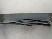 Recambio de brazo limpia delantero derecho para hyundai ix35 1.7 crdi cat referencia OEM IAM 983102S000  