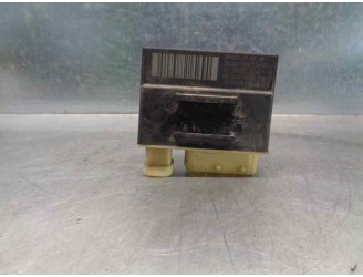 Recambio de caja precalentamiento para citroën berlingo station wagon 1.6 16v hdi fap referencia OEM IAM 9652021180 018010951 