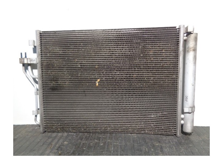 Recambio de condensador / radiador aire acondicionado para hyundai ix35 1.7 crdi cat referencia OEM IAM 976062Y000  