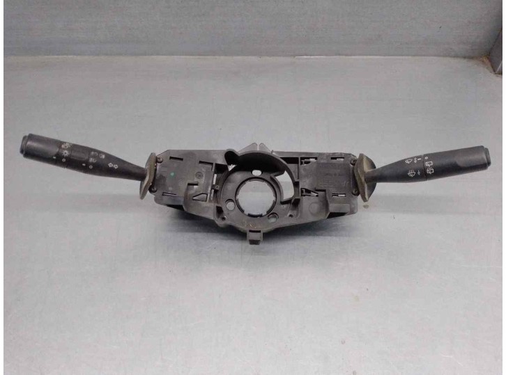 Replacement light switch for Peugeot 206 Saloon 1.9 Diesel OEM IAM reference 9630605180 34394302 JAEGER