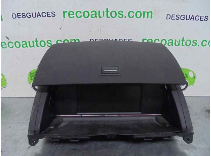 Recambio de pantalla multifuncion para mercedes-benz clase c (w204) berlina 2.1 cdi cat referencia OEM IAM A2046801231 A20482054