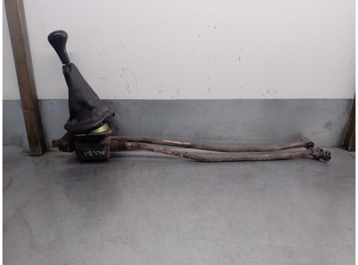 Recambio de palanca cambio para ford ka (ccq) 1.3 cat referencia OEM IAM 96WT7M038AA 002271048 