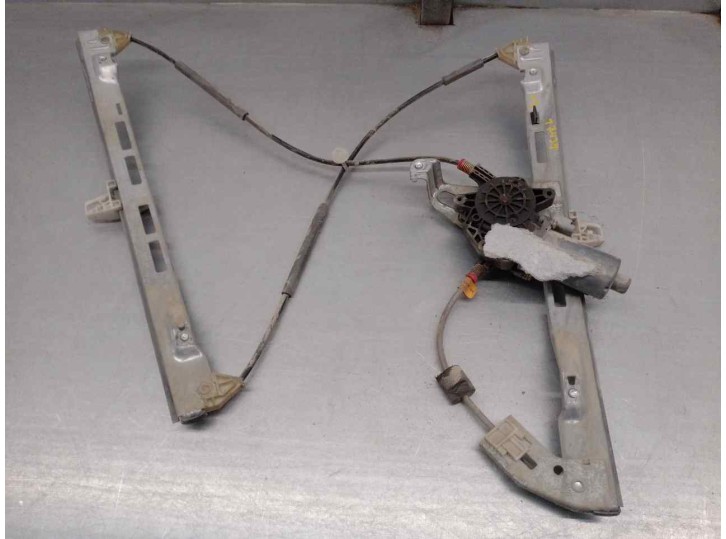 Recambio de elevalunas delantero izquierdo para peugeot 206 berlina 1.9 diesel referencia OEM IAM 9637530680 2 PINES 5 PUERTAS
