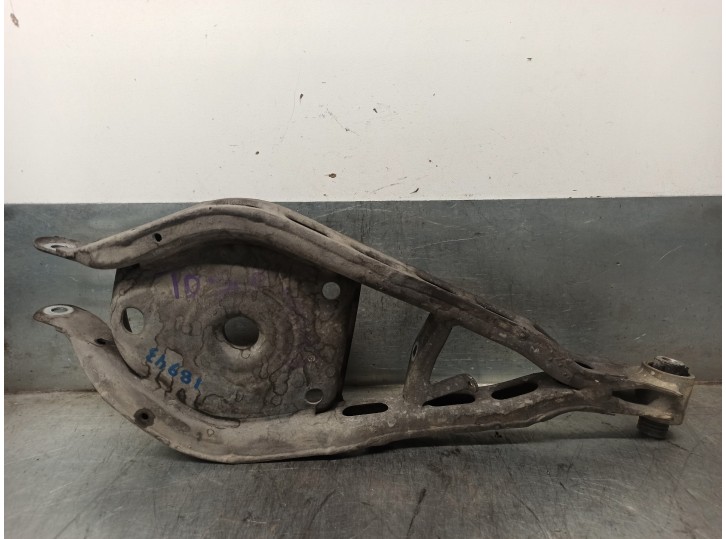 Replacement rear right lower suspension arm for BMW X3 (E83) 3.0 Turbodiesel CAT OEM IAM reference 33303402536 