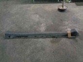 Recambio de spoiler talonera lateral derecha para volvo xc90 2.4 diesel cat referencia OEM IAM 30653722 