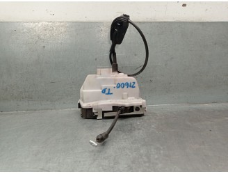 Recambio de cerradura puerta trasera derecha para renault laguna ii (bg0/1_) 1.9 dci (bg1a, bg1w, bg0g) referencia OEM IAM 82000