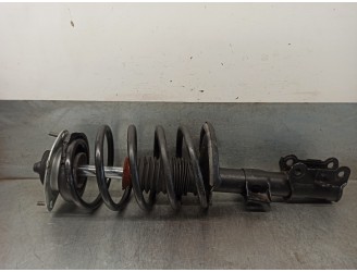 Replacement front right shock absorber for Volvo S80 saloon 2.5 turbodiesel OEM IAM reference 8667248 