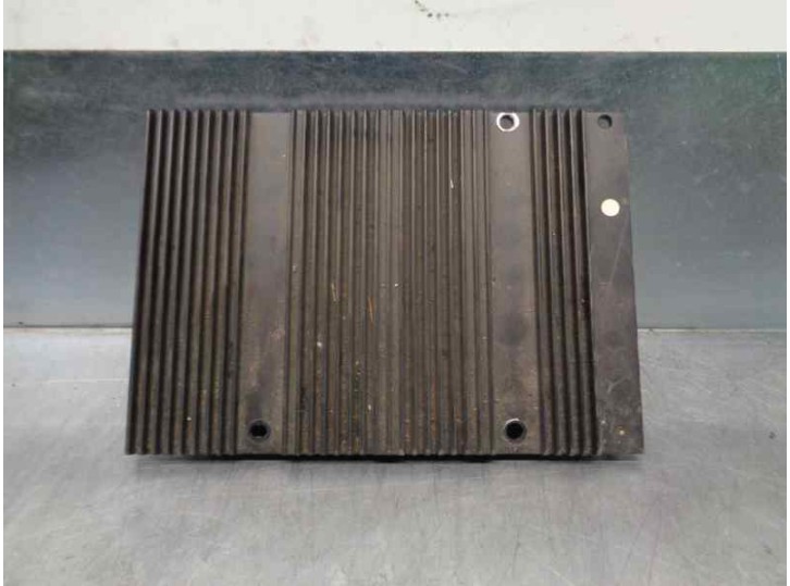 Recambio de amplificador para volvo xc90 2.4 diesel cat referencia OEM IAM 30732825  