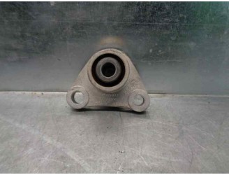 Recambio de soporte motor para volvo xc90 2.4 diesel cat referencia OEM IAM 8666205  