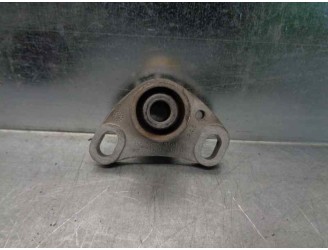 Recambio de soporte motor para volvo xc90 2.4 diesel cat referencia OEM IAM 8666204  