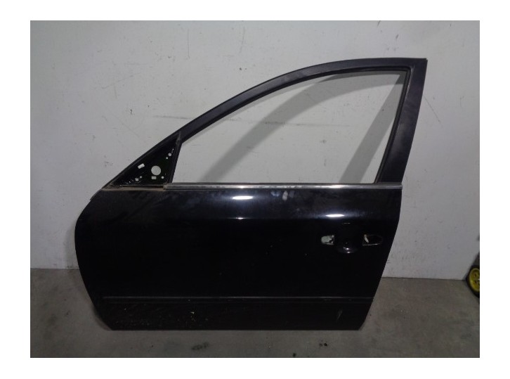 Recambio de puerta delantera izquierda para hyundai sonata (nf) 2.4 style referencia OEM IAM 760033K010 NEGRA 4 PUERTAS