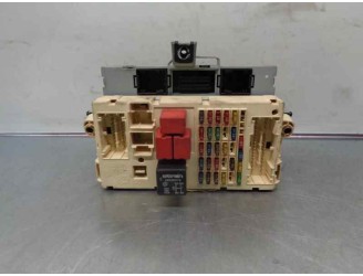 Recambio de caja reles / fusibles para fiat stilo (192) 1.9 jtd cat referencia OEM IAM 51711819 501209520040 