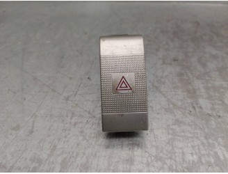 Recambio de warning para kia carnival ii 2.9 crdi cat referencia OEM IAM 864W0140 0K53B664H0A 