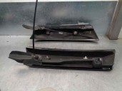 Recambio de molduras traseras para renault scenic ii 1.5 dci diesel referencia OEM IAM 8200125092  