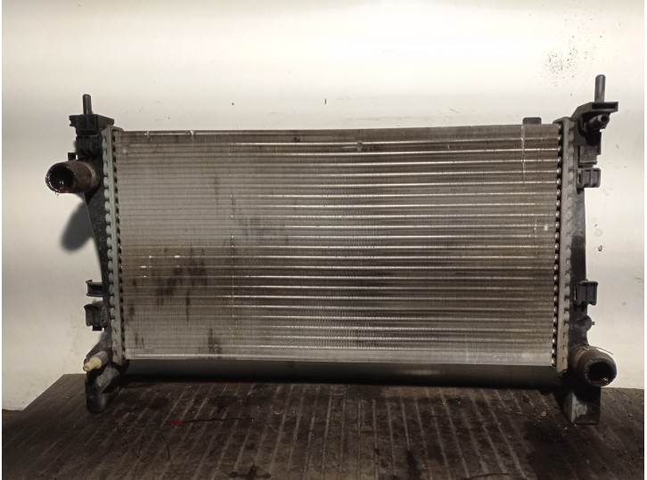 Recambio de radiador agua para citroën nemo 1.4 hdi referencia OEM IAM 51780666 L8071004 BEHR