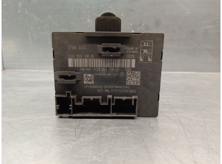 Recambio de modulo confort para audi a3 (8v) 2.0 16v tdi referencia OEM IAM 5Q0959395B TRASERA DERECHA 