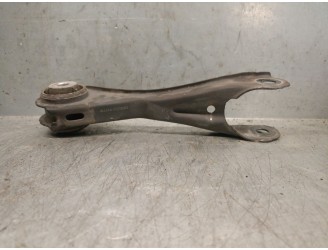 Recambio de brazo suspension inferior trasero derecho para mercedes-benz clase a (w176) a 180 cdi (176.000) referencia OEM IAM A