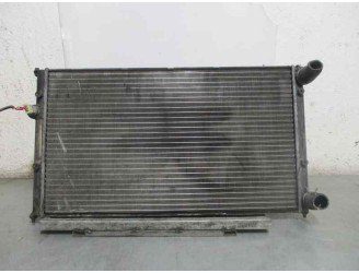 Replacement water radiator for Seat Cordoba berlina (6K2) 1.6 OEM IAM reference 1H0121253P 
