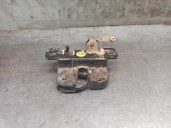 Replacement trunk / tailgate lock for Volkswagen Caddy KA/KB (2K) 1.9 TDI OEM IAM reference 2K0827506A 3 PINS 