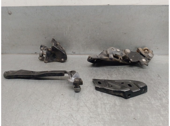 Recambio de bisagra puerta para citroën nemo 1.4 hdi referencia OEM IAM 9033CZ 9033Z7 