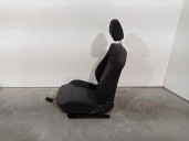 Recambio de asiento delantero derecho para opel zafira b 1.7 16v cdti referencia OEM IAM 4696899 TELA NEGRA Y GRIS 5 PUERTAS