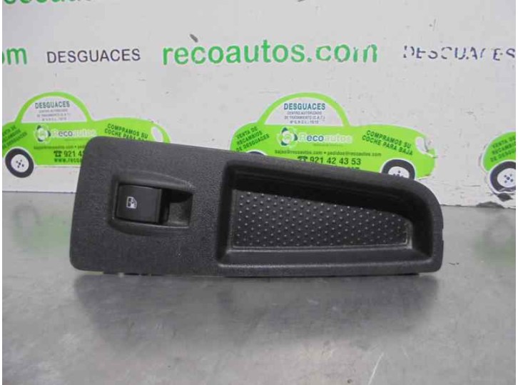 Recambio de mando elevalunas trasero izquierdo para lancia delta (181) 1.6 jtd 16v cat referencia OEM IAM 735541710 