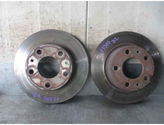 Recambio de disco freno delantero para iveco daily caja cerrada (2006 =>) 2.3 diesel cat referencia OEM IAM  DF6412 TRW