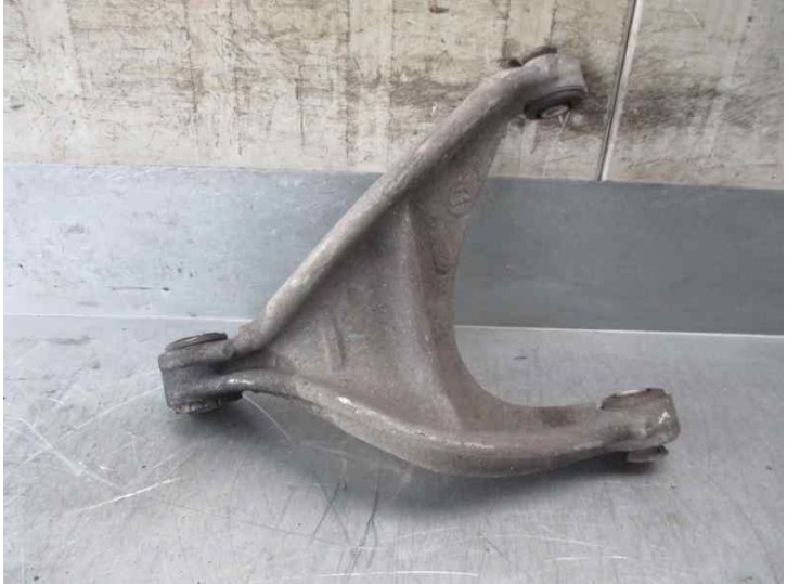 Recambio de brazo suspension inferior trasero derecho para citroën c6 2.7 v6 hdi fap cat (uhz / dt17ted4) referencia OEM IAM 443