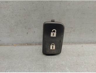 Recambio de mando para volvo c30 1.6 diesel cat referencia OEM IAM 30773333 