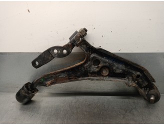 Recambio de brazo suspension inferior delantero derecho para nissan primera berl./familiar (p10/w10) 1.6 16v cat referencia OEM 
