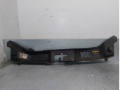 Recambio de molduras delanteras para volvo c30 1.6 diesel cat referencia OEM IAM 31250176 