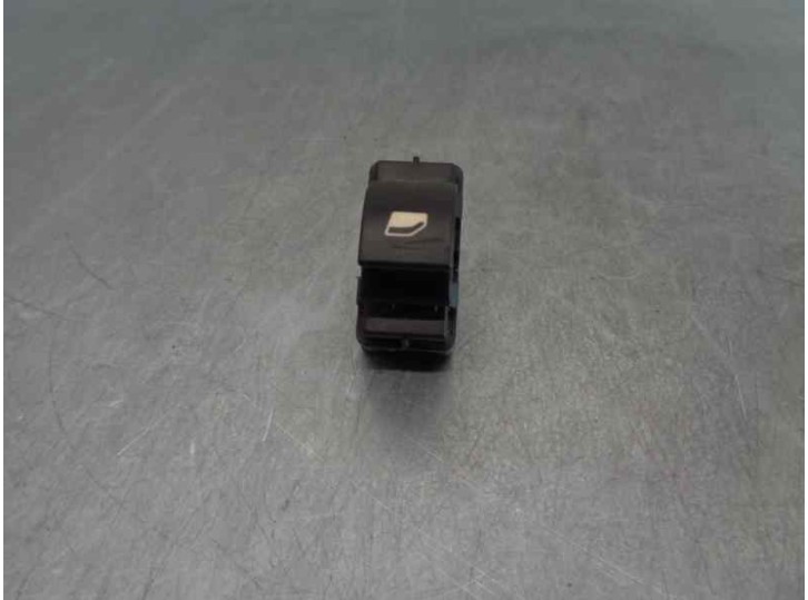 Recambio de mando elevalunas trasero izquierdo para citroën c6 2.7 v6 hdi fap cat (uhz / dt17ted4) referencia OEM IAM 96519387ZD