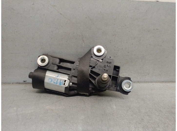 Recambio de motor limpia trasero para volvo c30 1.6 diesel cat referencia OEM IAM 31217000 53028312 VALEO