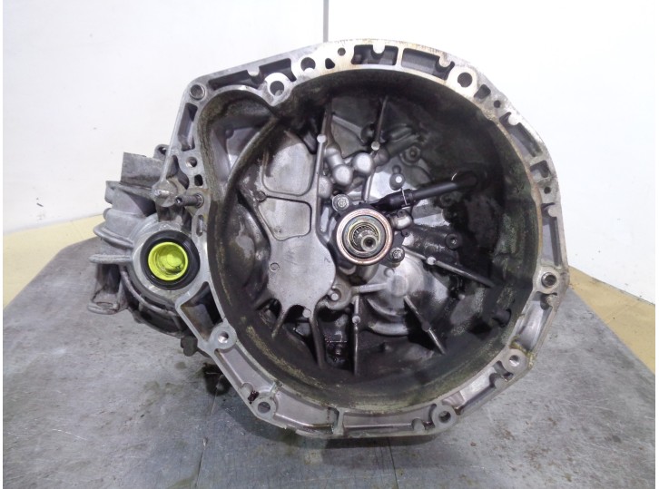 Recambio de caja cambios para renault scenic ii 2.0 referencia OEM IAM ND0015 A061032 7701717857