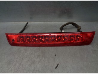 Recambio de luz central de freno para hyundai ix35 1.7 crdi cat referencia OEM IAM 927002Y000  