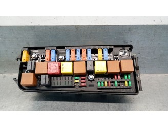 Recambio de caja reles / fusibles para saab 9-3 station wagon (e50) 1.9 tid referencia OEM IAM 12767115  