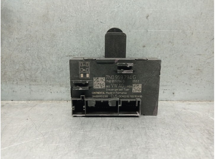 Recambio de modulo confort para volkswagen sharan (7n1, 7n2) 2.0 tdi referencia OEM IAM 7N0959794G  2840099512300 CONTINENTAL