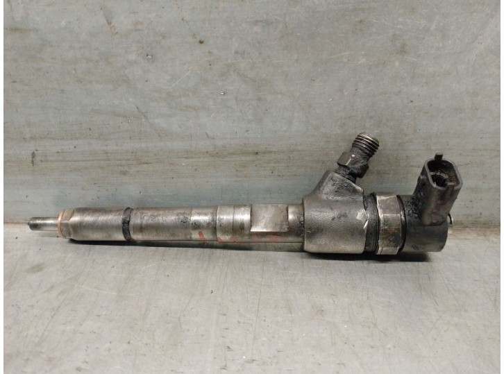 Recambio de inyector para opel corsa d furgoneta/hatchback (s07) 1.3 cdti (l08) referencia OEM IAM 0445110326 0445110326 BOSCH