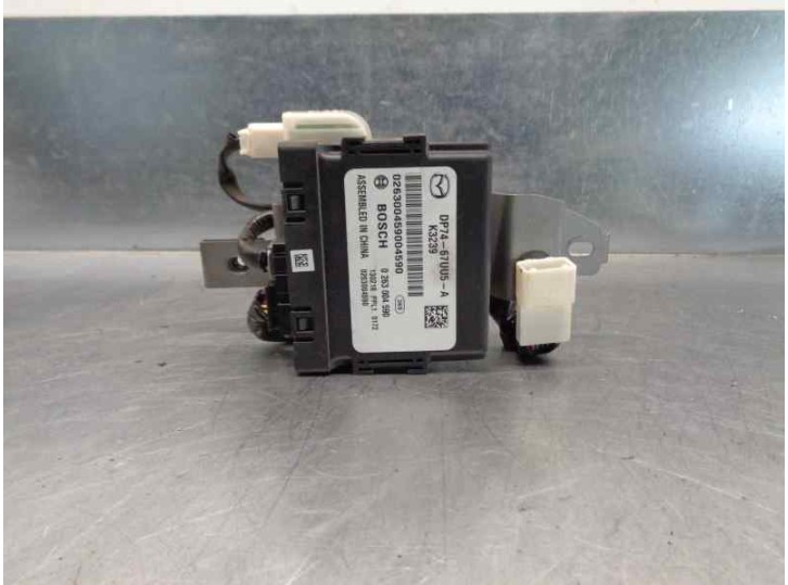 Recambio de modulo electronico para mazda 2 lim. (de) 1.3 16v cat referencia OEM IAM D65267560E 0263004590 BOSCH