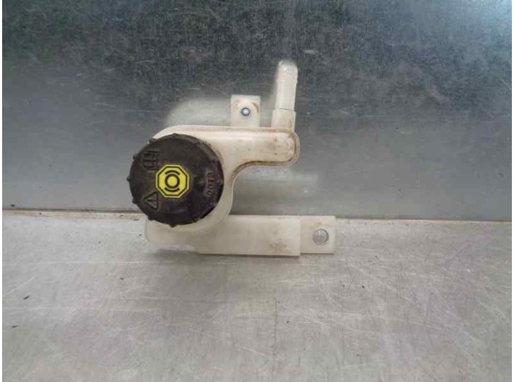 Recambio de deposito servo para mazda 2 lim. (de) 1.3 16v cat referencia OEM IAM 