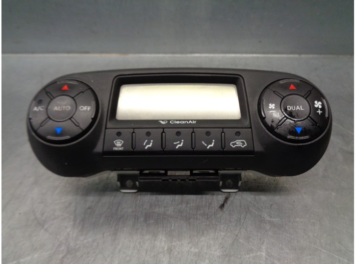 Recambio de mando climatizador para hyundai ix35 1.7 crdi cat referencia OEM IAM 972502Y400 