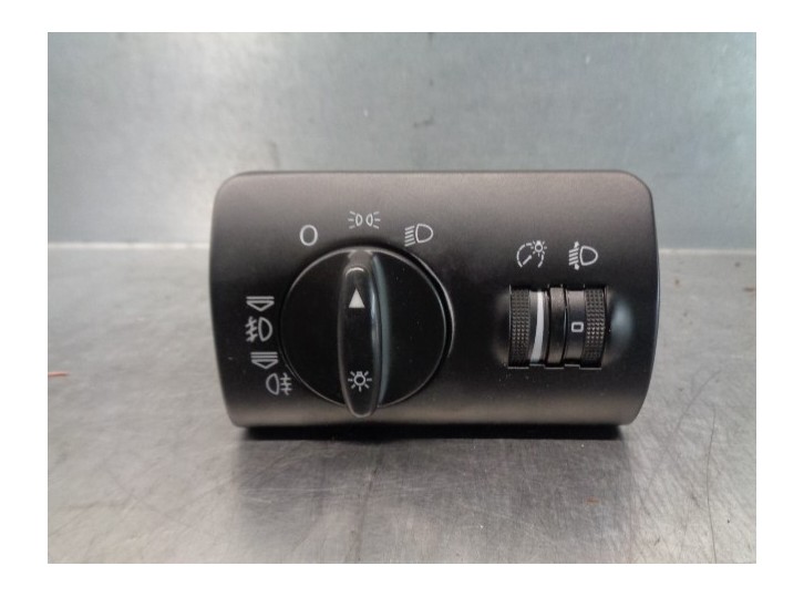 Recambio de mando luces salpicadero para audi a6 berlina (4b2) 2.5 v6 24v tdi referencia OEM IAM 4B1941531C  