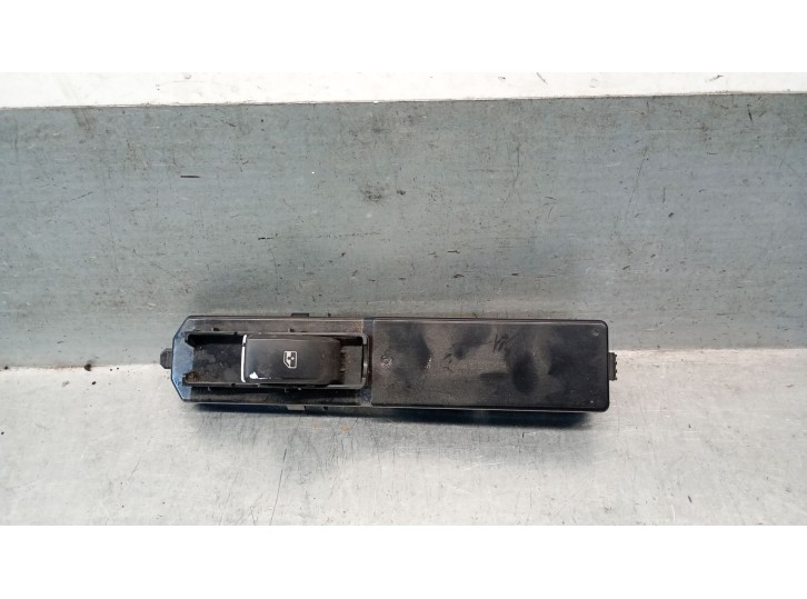 Recambio de mando elevalunas delantero derecho para saab 9-3 station wagon (e50) 1.9 tid referencia OEM IAM 12772021 12772021 